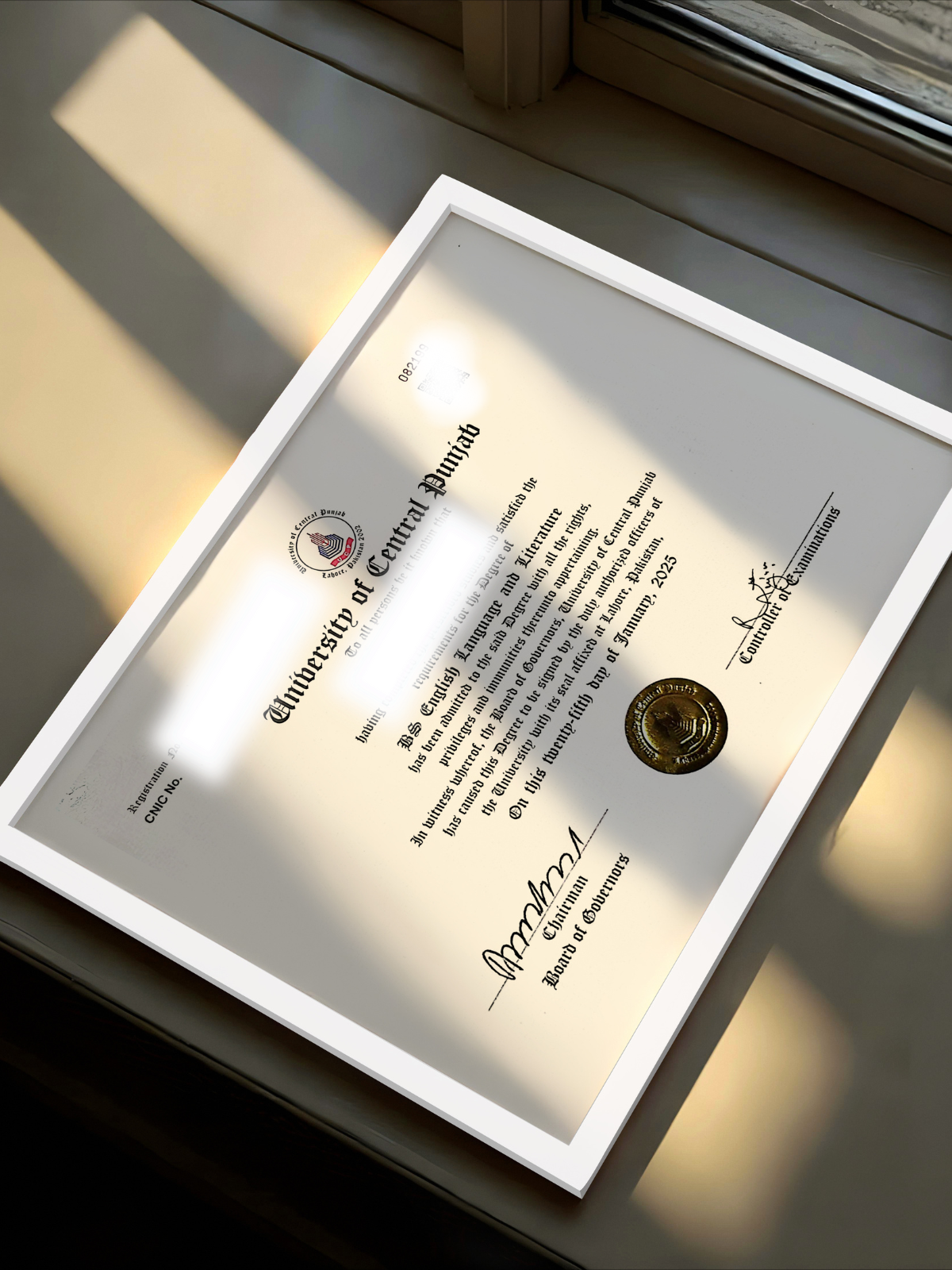 Custom Diploma Certificate Frame